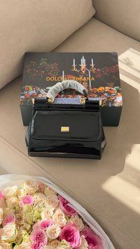 Жіноча лакована сумка Dolce & Gabbana Sicily Black Gold 999733 фото
