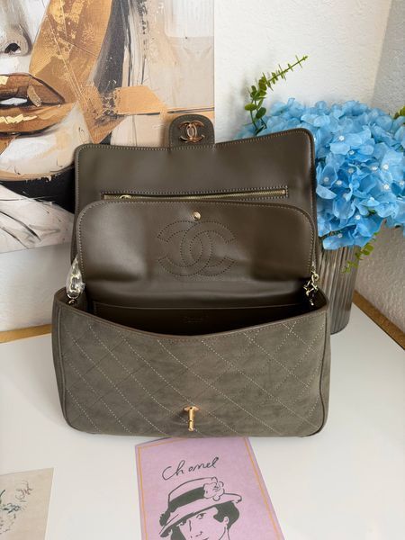 Жіноча замшева сумка Chanel Classic Maxi Flap Bag Taupe Gold 0006336 фото