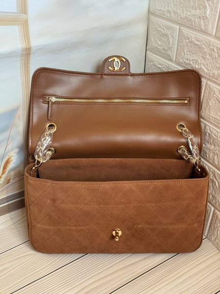 Жіноча замшева сумка Chanel Classic Maxi Flap Bag Camel Gold 00666223 фото