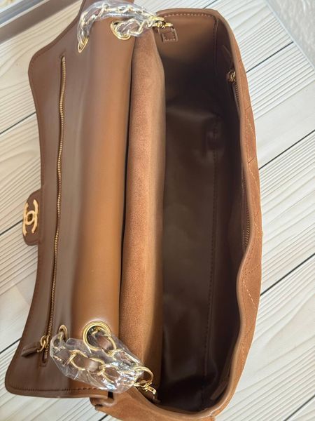 Жіноча замшева сумка Chanel Classic Maxi Flap Bag Camel Gold 00666223 фото