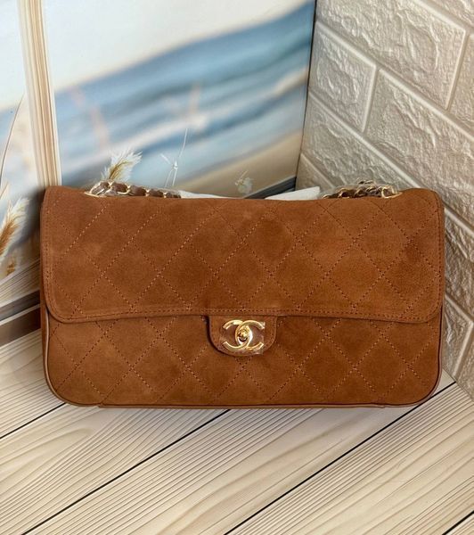 Жіноча замшева сумка Chanel Classic Maxi Flap Bag Camel Gold 00666223 фото
