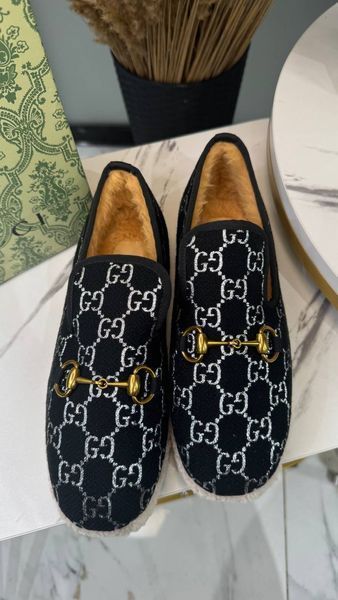 Жіночі лофери Gucci Horsebit Loafers з хутром Canvas 647474 фото