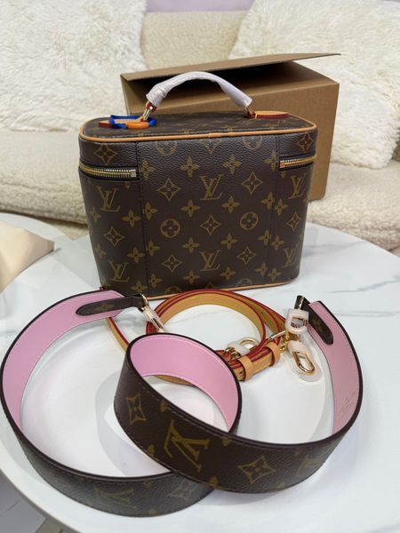 Жіноча сумка-косметичка Louis Vuitton Vanity PM Monogram  436623532 фото