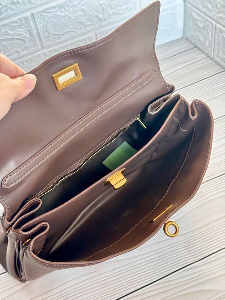 Жіноча шкіряна сумка Balenciaga Rodeo Burgundy BR28B фото