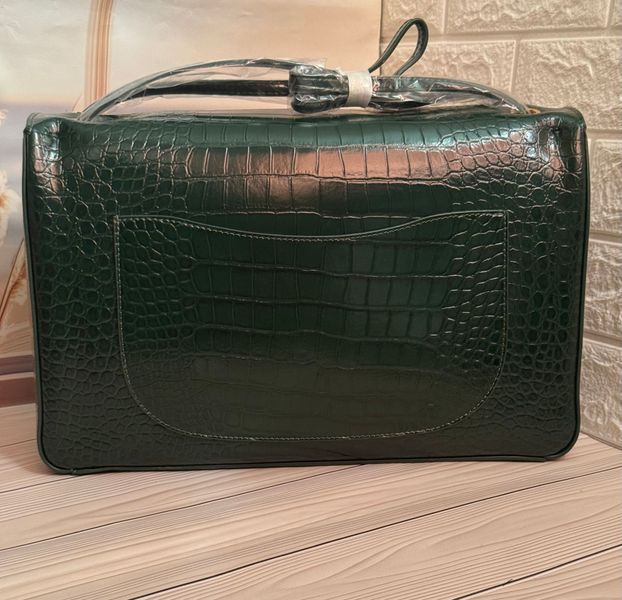 Жіноча шкіряна сумка Chanel Maxi Flap з тисненням під крокодила зелена 87866545 фото
