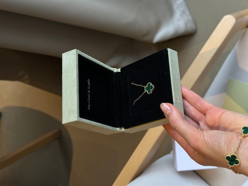 Підвіска Van Cleef & Arpels Vintage Alhambra  00674255 фото