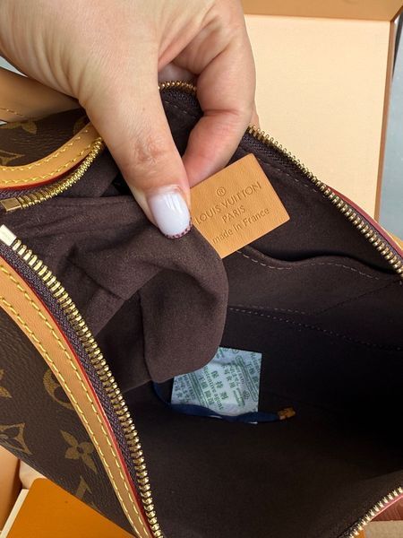Жіноча сумка Louis Vuitton Loop Monogram 2425363 фото