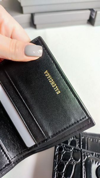 Жіночий шкіряний гаманець Balenciaga Hourglass чорний 54757373 фото