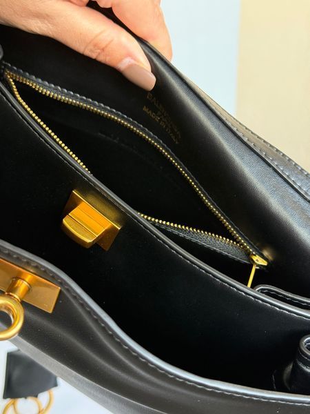 Жіноча шкіряна сумка Balenciaga Rodeo Bag Black Gold 78565 фото