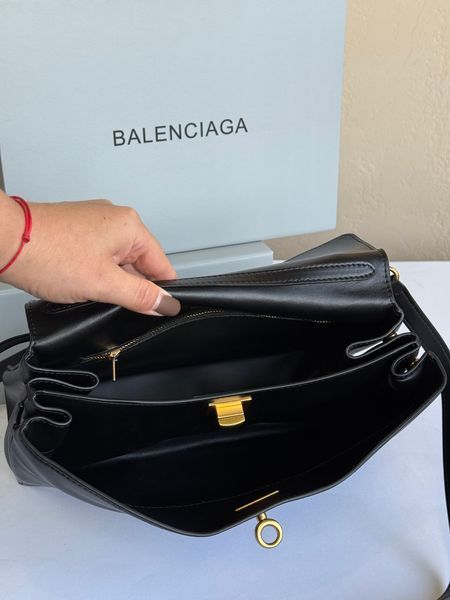 Жіноча шкіряна сумка Balenciaga Rodeo Bag Black Gold 78565 фото