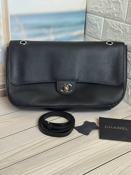 Велика жіноча сумка Chanel Maxi Flap Bag чорна зерниста шкіра зі сріблом 788462 фото
