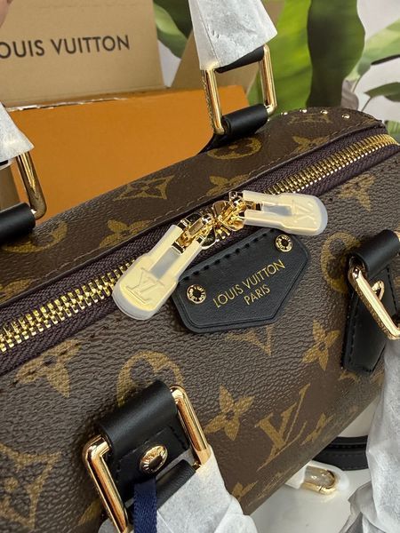 Жіноча сумка Louis Vuitton Speedy Trunk 20 Monogram 9896 фото