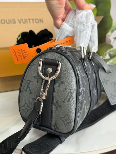 Жіноча шкіряна сумка Louis Vuitton Keepall 25 Monogram Eclipse 79795 фото