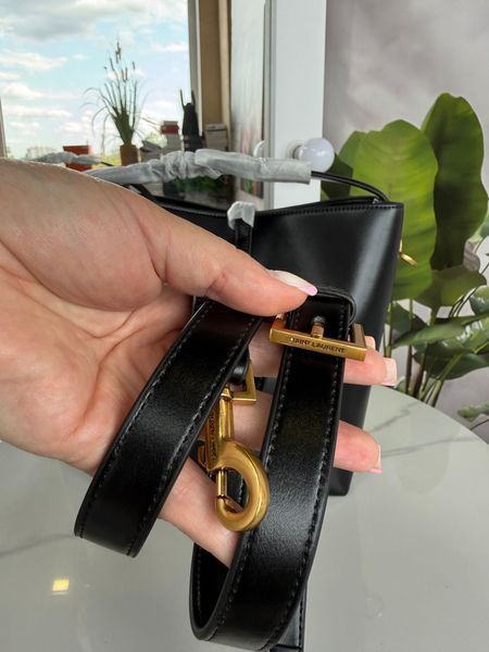 Шкіряна сумка-відро Saint Laurent Le 37 Bucket Bag Black 56476 фото